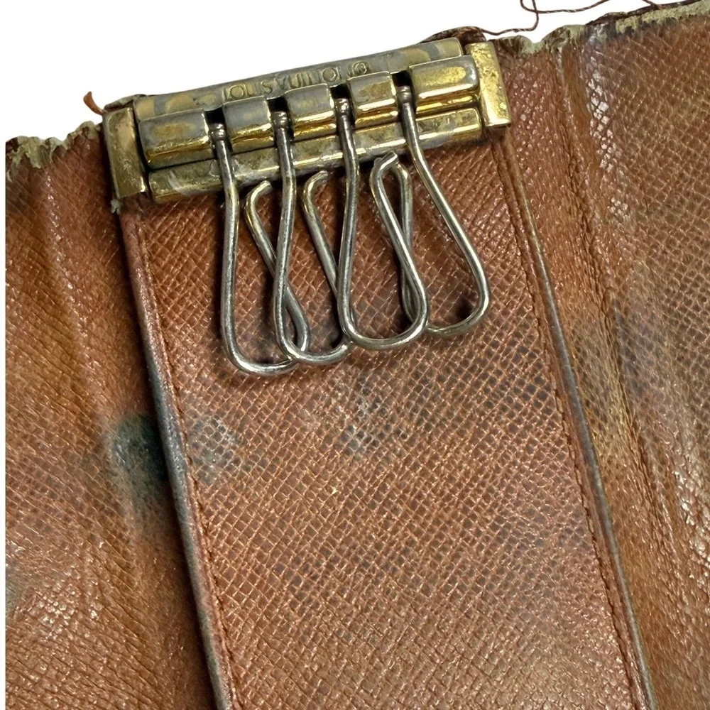 Louis Vuitton Monogram 4 Key Holder Vintage Brown Canvas Wallet Case